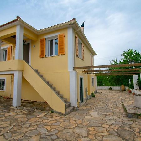 Traditional Village House Meson Yerakarion Exterior photo